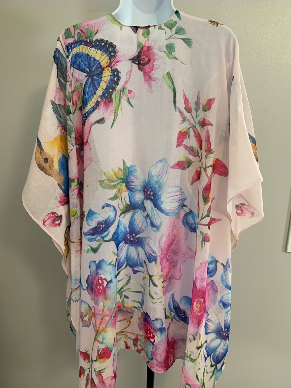 NWOT Aratta Silent Journey Floral and Butterfly  Kimono - Picture 16 of 16
